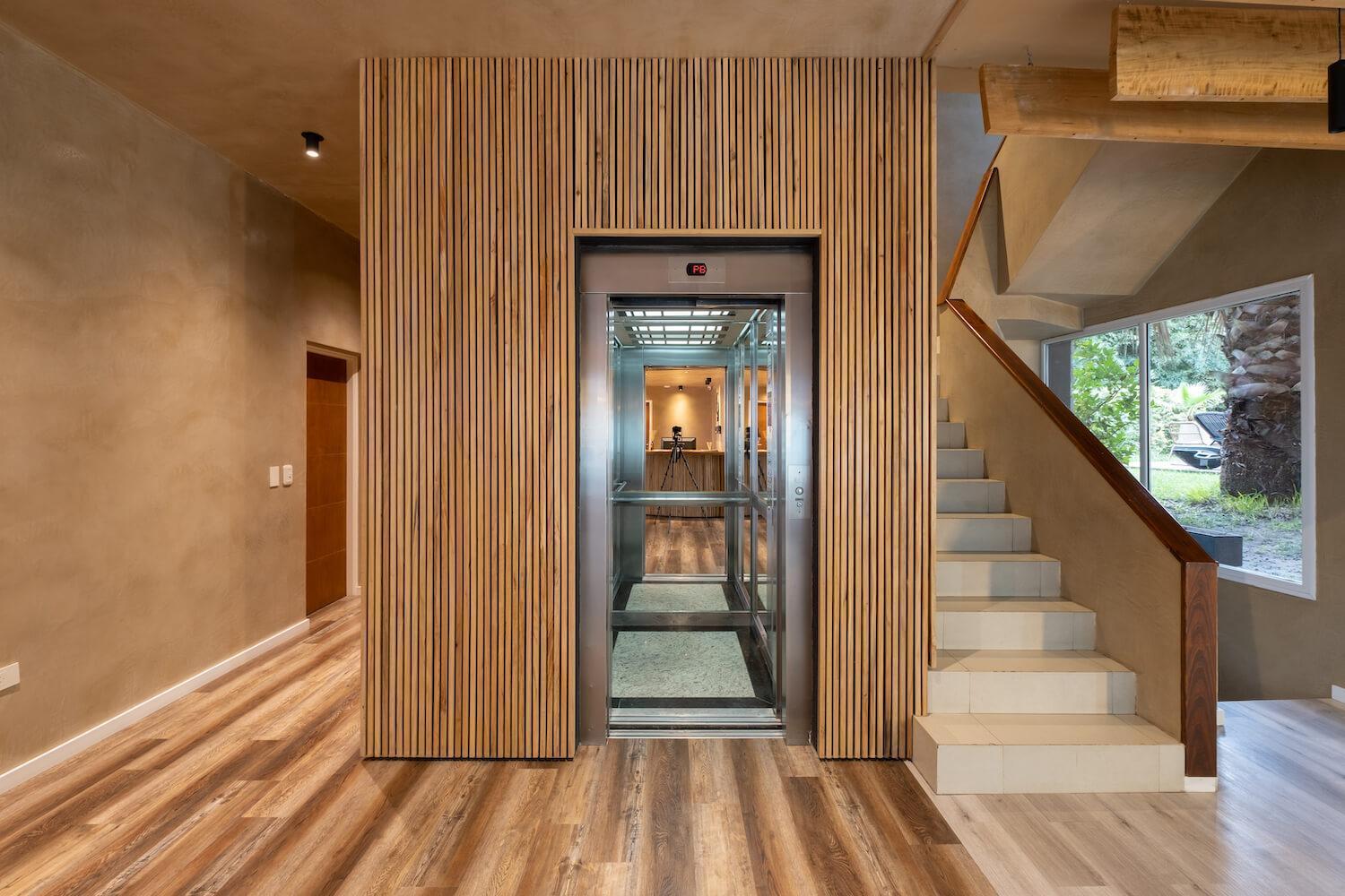 Suite House Карило Екстериор снимка