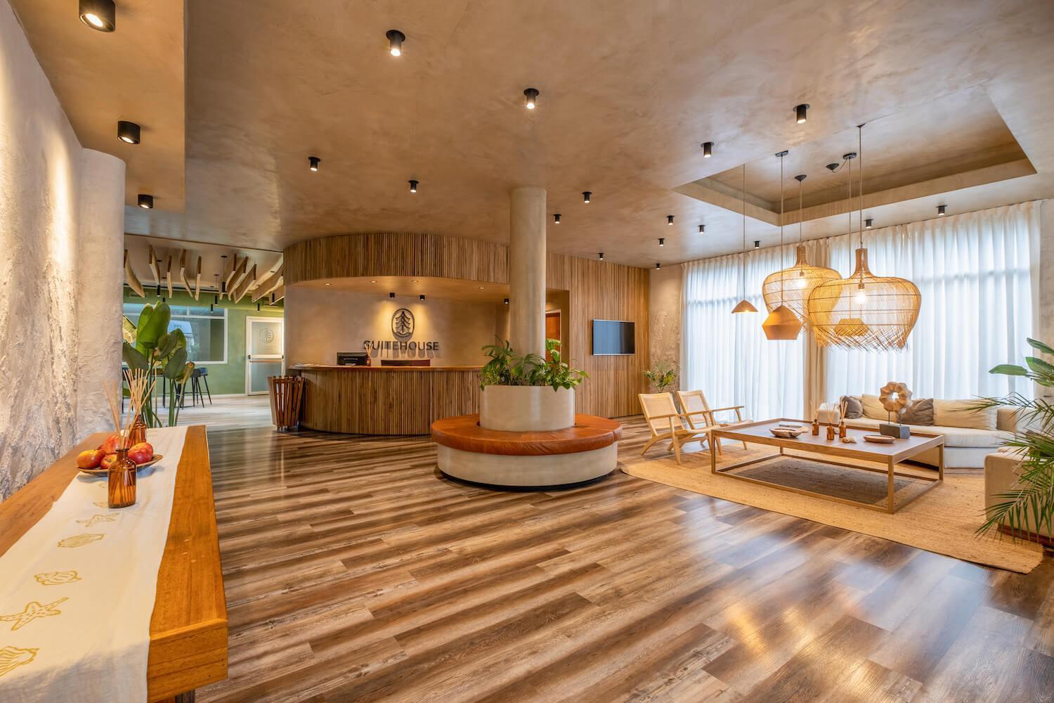 Suite House Карило Екстериор снимка